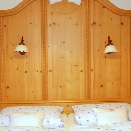 Gaestehaeuser Schwemmbauer 4* Reit im Winkl